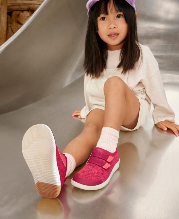 Big Kids' KNX Knit Double Strap  |  Beaujolais/Raspberry